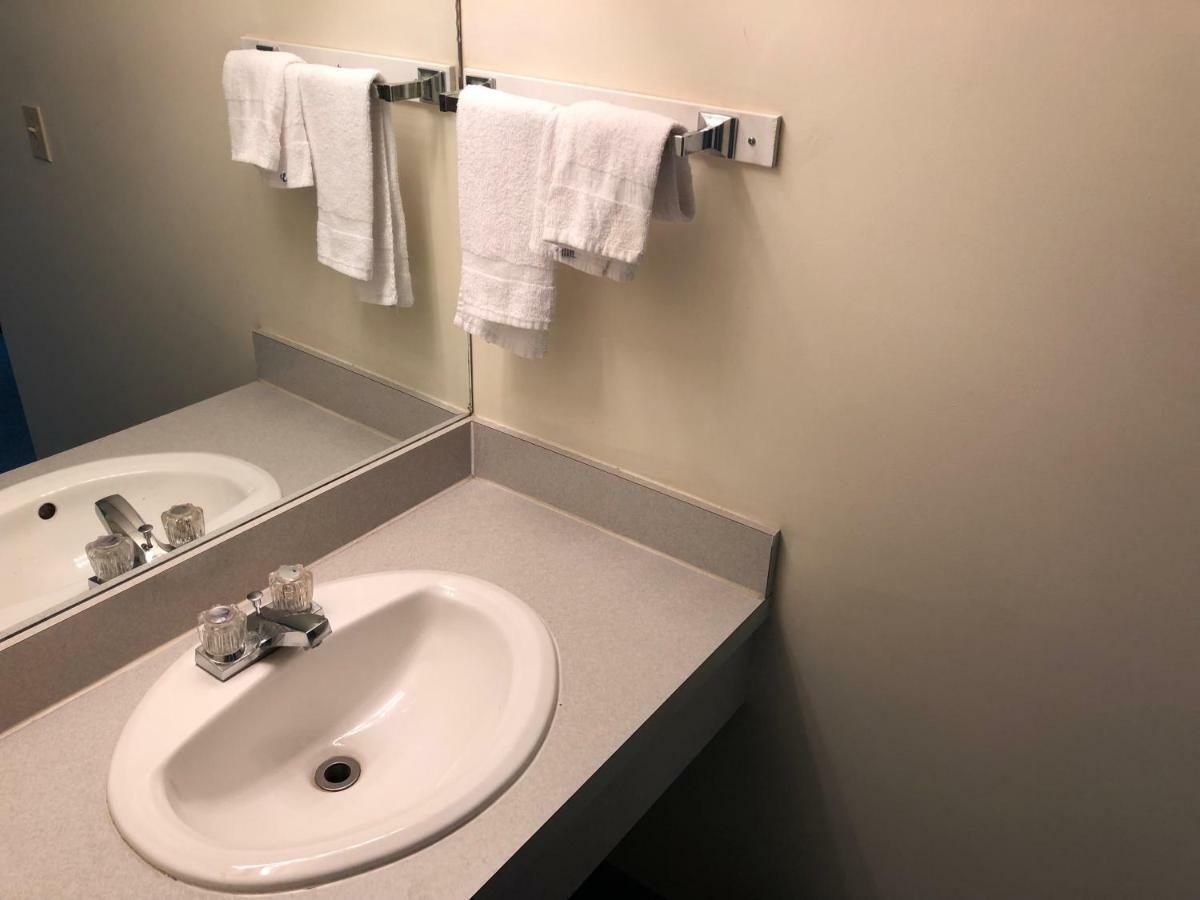 Westwind Motor Inn Drayton Valley Zewnętrze zdjęcie